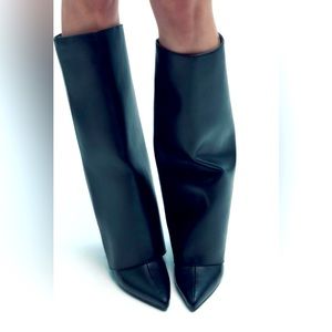 NEW w/o tags ZARA HEELED GAITER BOOTS